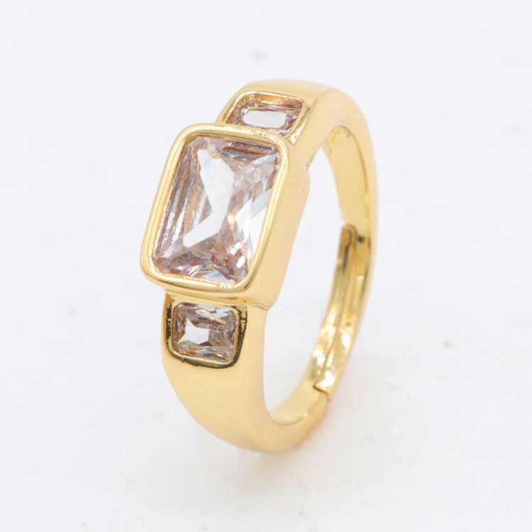 quality Factory Wholesale Fashion Designed Brass 14K Gold Plated Ladies' Open Adjustable Ring Featuring Micro Set Clear Zircon Rings factory