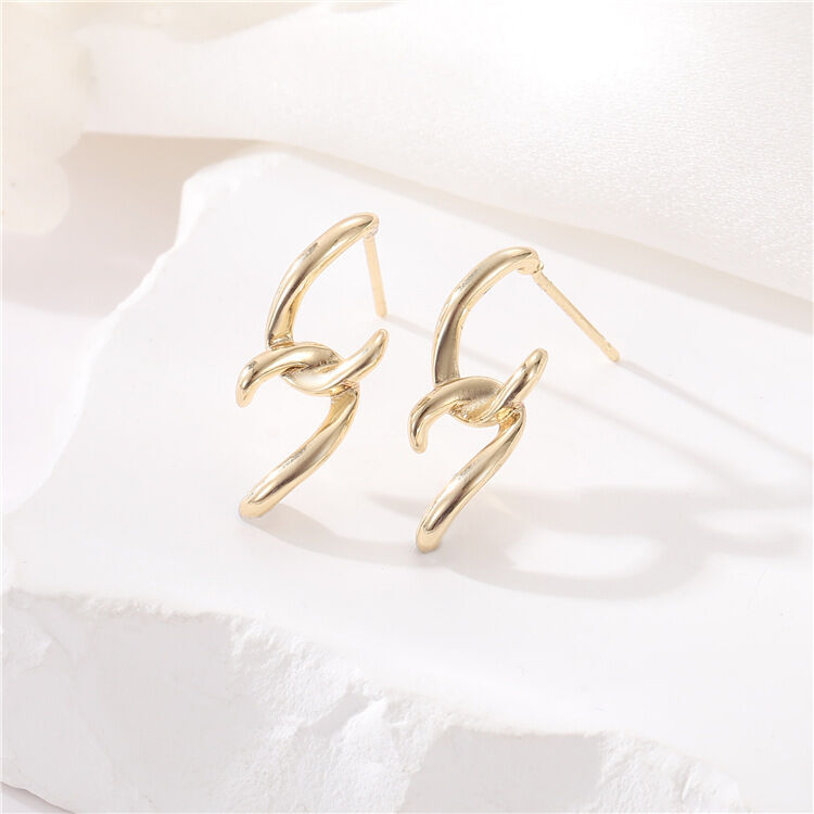 Quality Wholesale Gold Plated Earrings With Hoop Leaf Earrings Glossy  925 Silver Needle Diy Earring Accessories factory