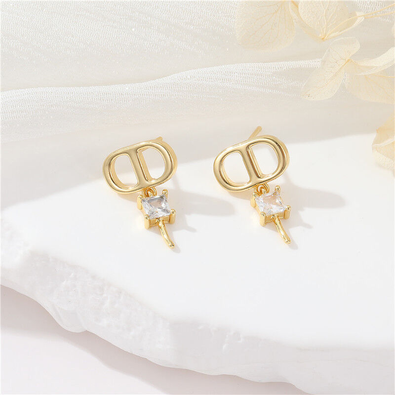 Quality Multi Colors Inlaid Zircon CD Hoop Earring for Women S925 Silver Needle  Highend Fivepointed Star Eyes Zircon Earrings factory