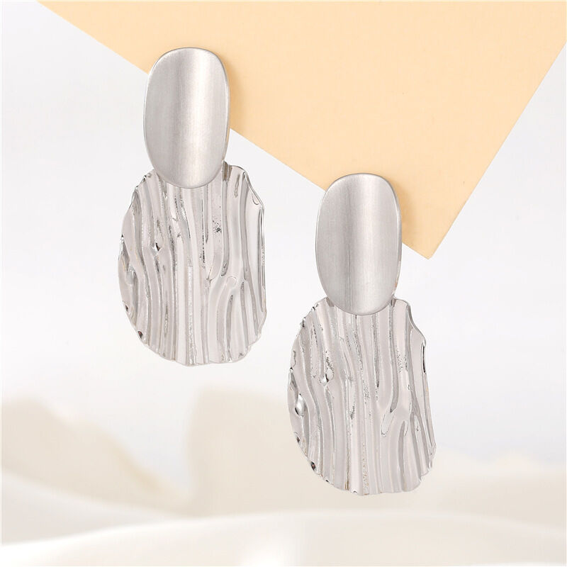 quality Fashion Gold Plated Brass Stylish Women's Earrings Wave Potato Chip Shape Silver Post Hypoallergenic Studs Earring factory