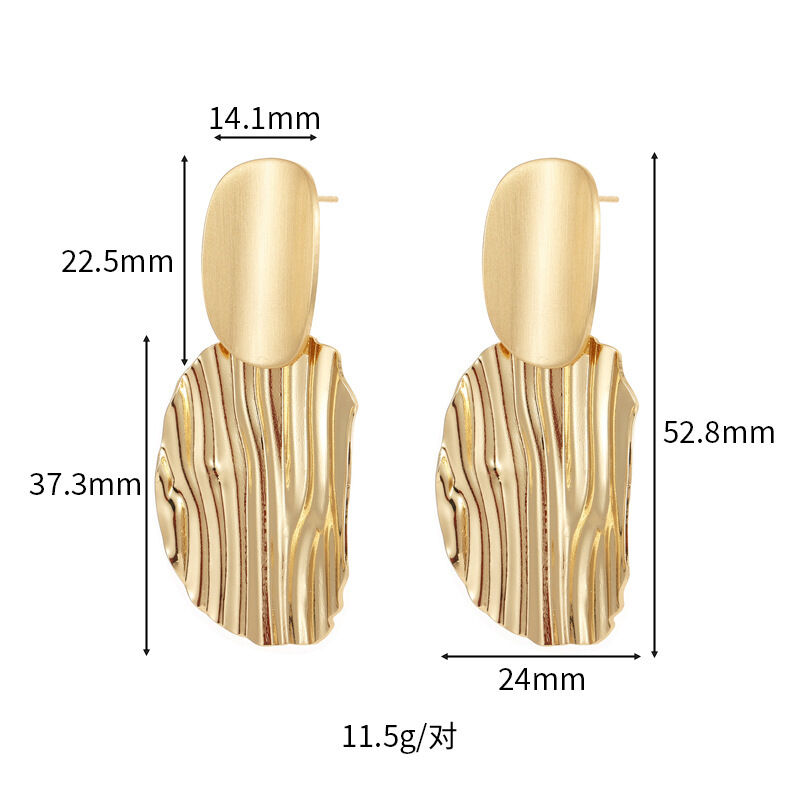 quality Fashion Gold Plated Brass Stylish Women's Earrings Wave Potato Chip Shape Silver Post Hypoallergenic Studs Earring factory