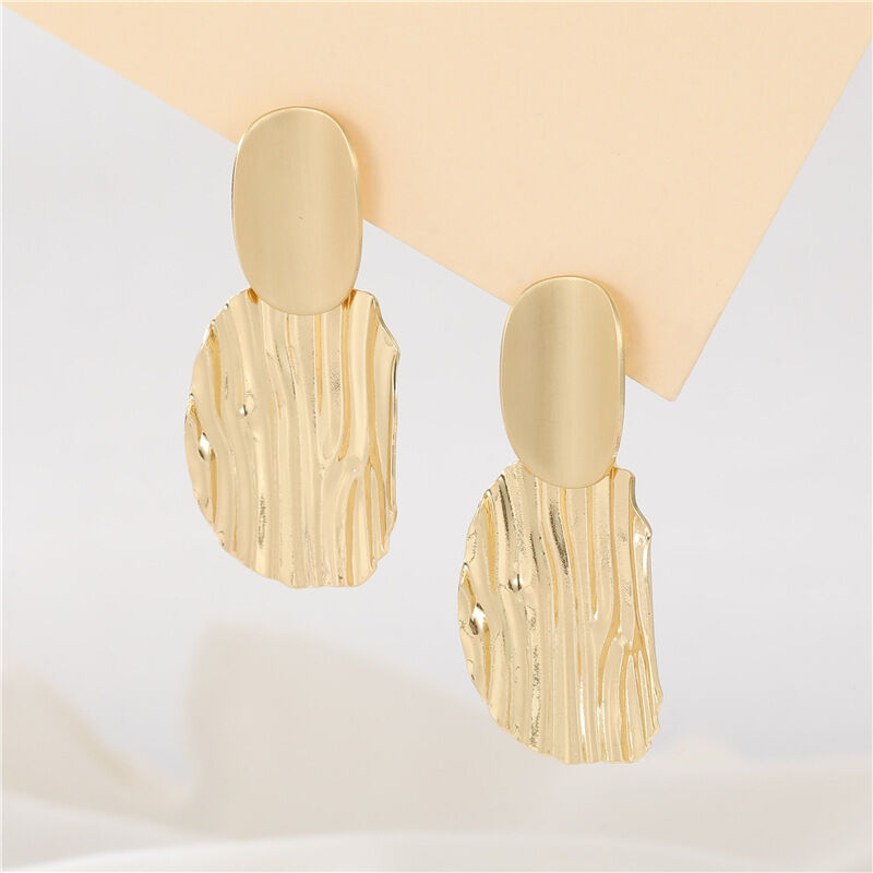 quality Fashion Gold Plated Brass Stylish Women's Earrings Wave Potato Chip Shape Silver Post Hypoallergenic Studs Earring factory