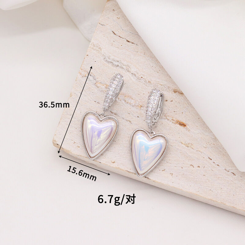 quality 14K Gold Plating Fashion New Design Pearl Heart Shaped Zircon Hoop Earring for Women's Jewelry Earrings factory