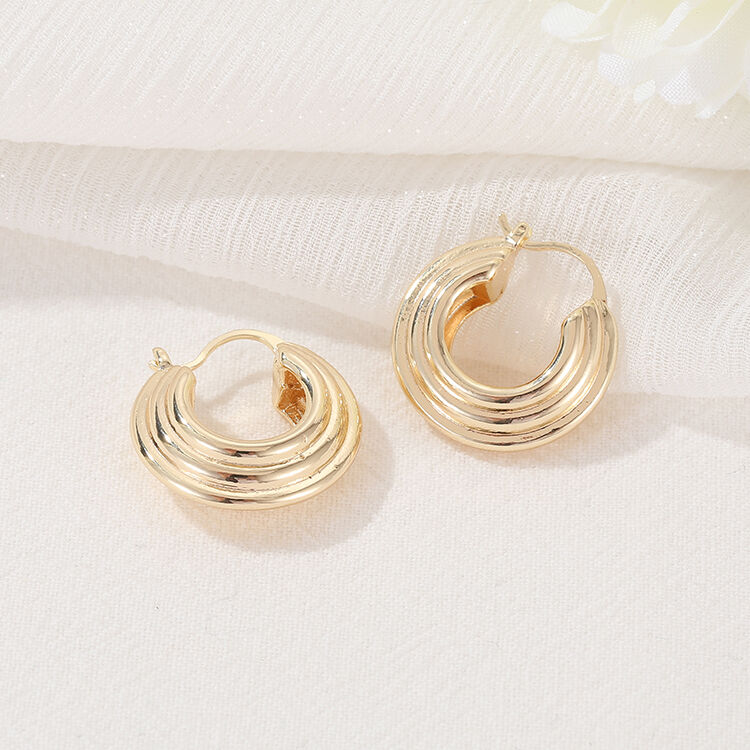 Quality Fashion High Quality Brass 14K Gold Plated Large Twisted Hoop Earrings factory