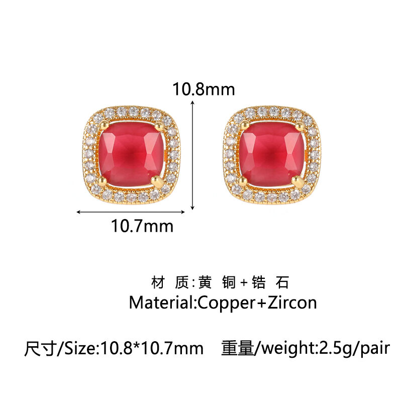 quality Hot Selling 18K Gold Plated Fashion Temperament Sugar Cube Zircon Dubai Earring Silver Post Women's Jewelry Studs Earrings factory