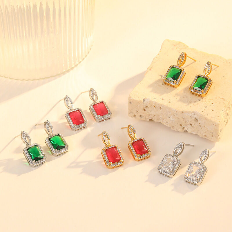 quality Hot Selling Retro Temperament Square Red Green Transparent Zircon Studs Earring High Grade Gemstone Women's Jewelry Earrings factory