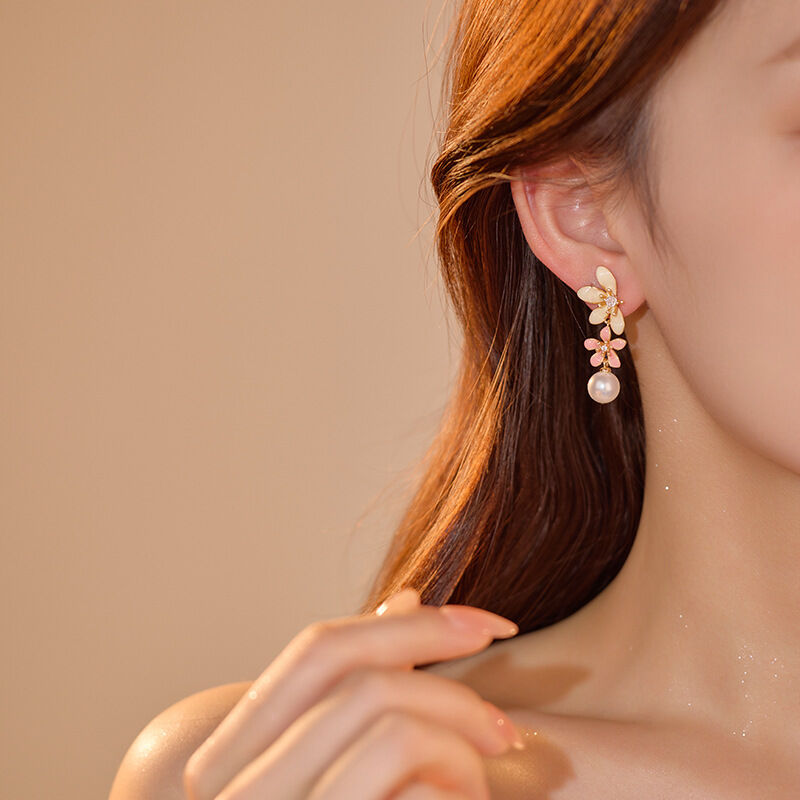 Quality Fashion Party Flower Pearl Stud Earring Factory Wholesale Custom Brass 14k Gold Plated Enamel Zircon Women's Jewelry Earrings factory