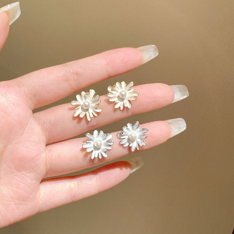 quality Factory Wholesale Brass Enamel Pearl Sterling Silver Stud Earring Women Fashion Jewelry Flower Earrings factory