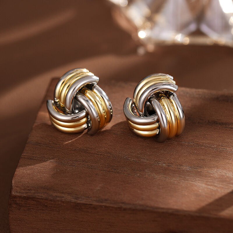 quality Factory Wholesale New Simple Personality Wrapped Circle Twist Stud Brass Gold Plated Jewelry Earrings for Women factory