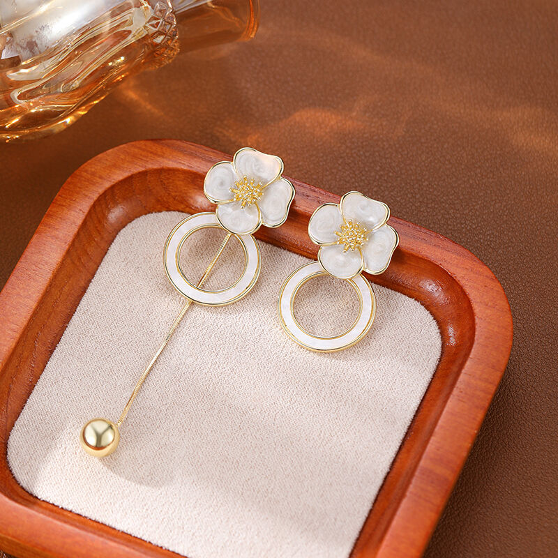 quality Fashion Earrings Jewelry Trendy 2025 Newest Women 14K Gold Plated Camellia Enamel Flower Hoop Earrings factory