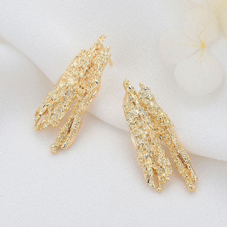 quality Jiexing 14K Gold Plated Unique Design Irregular Lava Shape Earring Fashion Women's Jewelry Studs Earrings factory