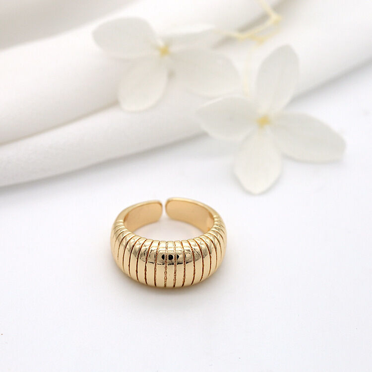 quality Fashion Design Adjustable Jewelry Ring 14K Gold Plated Straight Line Pattern Large Cow Horn Circular Opening Ring factory