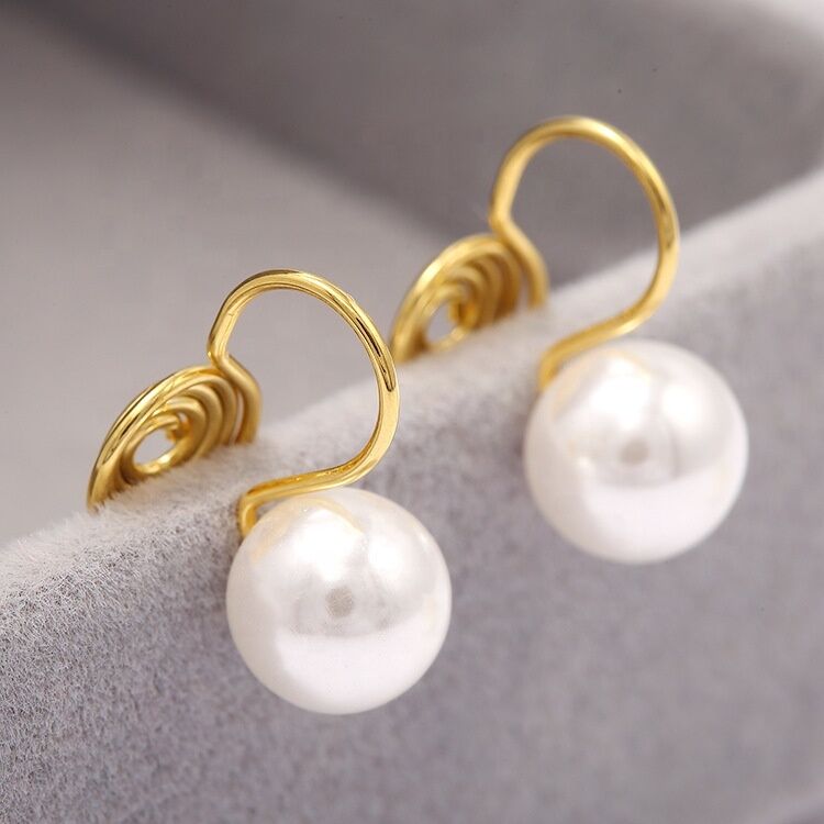 quality Customized Gold-plated Pearl Earrings Jewelry Accessories Inlaid With Pearl Anti-mosquito Ear Clip Earrings Accessories factory