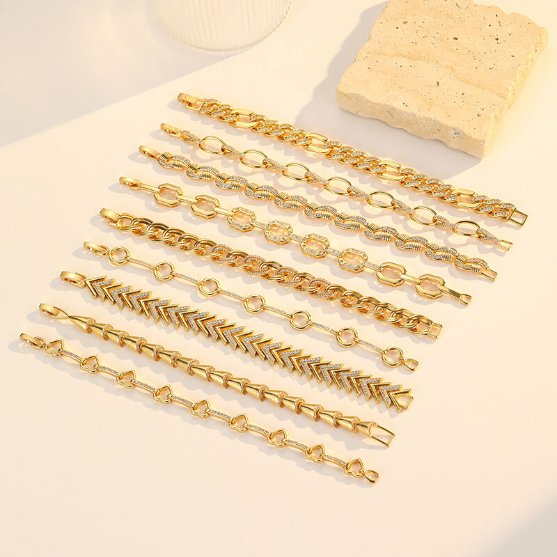 Quality Personalized Trendy Jewelry 18K Gold Plated Brass Zircon Palladium Gold Geometric Ladies Toggle Clasp Link Chain Bracelet factory