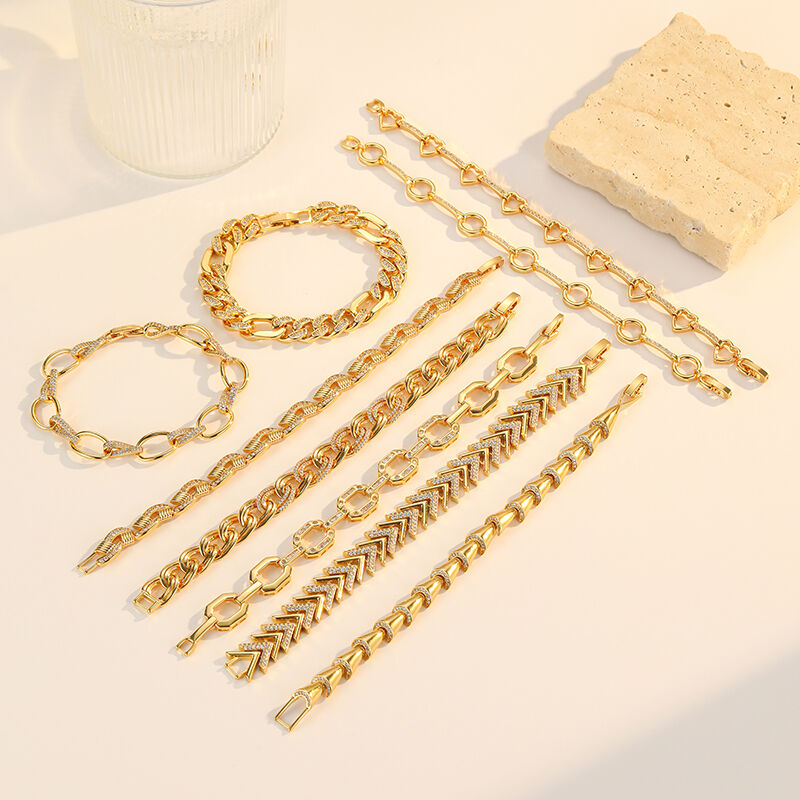 Quality Personalized Trendy Jewelry 18K Gold Plated Brass Zircon Palladium Gold Geometric Ladies Toggle Clasp Link Chain Bracelet factory