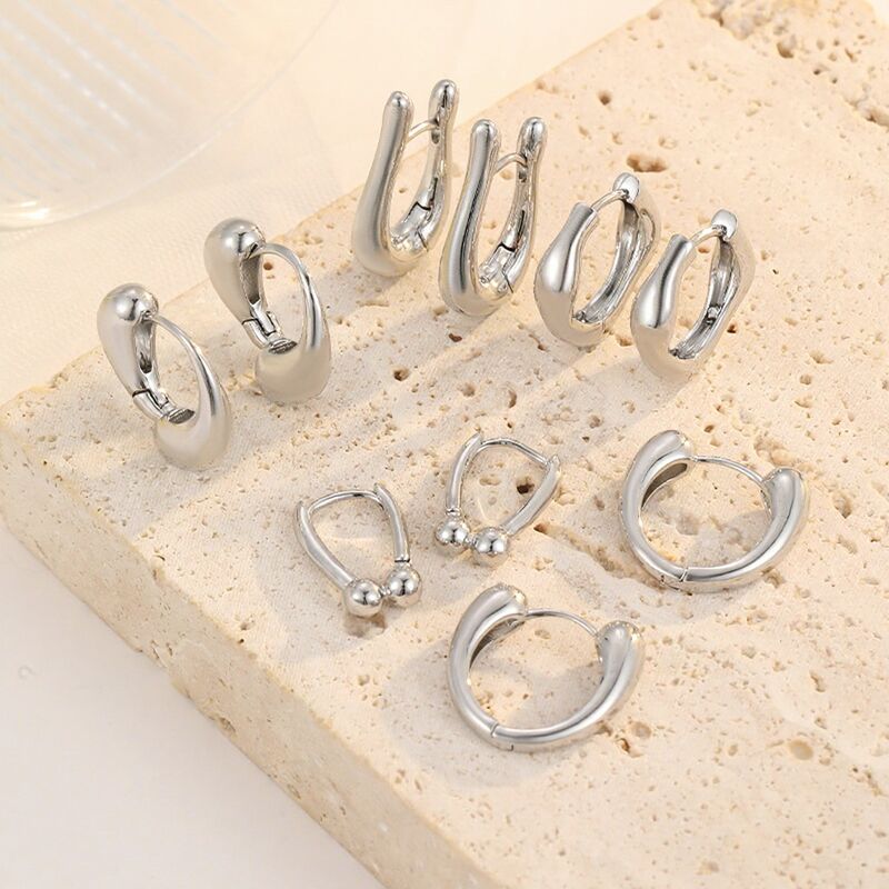 Quality Wholesale Fashion Geometric Water Drop Earrings for Women 14KGold Silver Plated Hoop Earrings Daily Jewelry Huggie Earrings factory