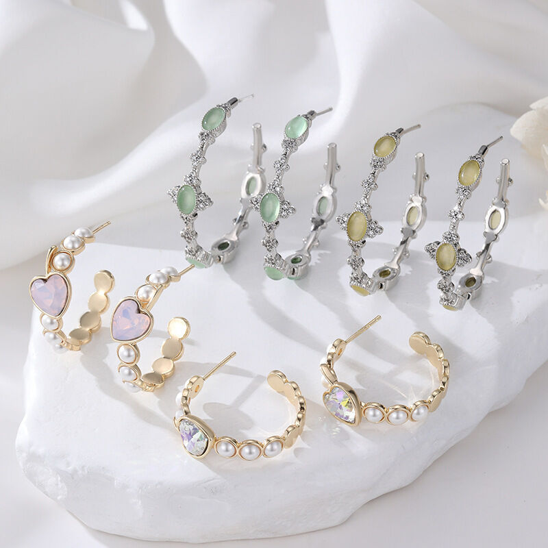 Quality Wholesale Gemstone Pearl Huggie Hoop Earrings Women Vintage 14K Gold Silver Plated Zircon Heart Oval  C Shaped Hoop Earrings factory