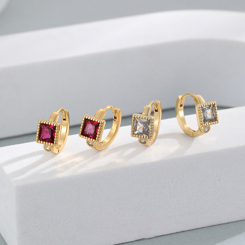 Quality Wholesale Vintage Square Cut CZ Stone Huggie Earrings Women Luxury Gold Plated Geometric Hoop Earrings Fashion Jewelry Ear Rings factory