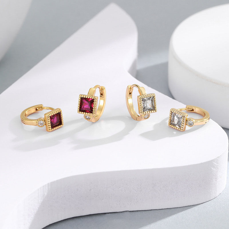 Quality Wholesale Vintage Square Cut CZ Stone Huggie Earrings Women Luxury Gold Plated Geometric Hoop Earrings Fashion Jewelry Ear Rings factory
