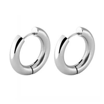 quality Stainless Steel 18K PVD Plated Hoop Earrings Simple Versatile Suitable for Both Men and Women Hip Hop Style factory