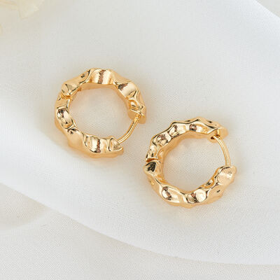 quality Fashion Brass 14K Gold Plated Irregular Wavy Surface Geometric Round Women's Jewelry Earrings factory