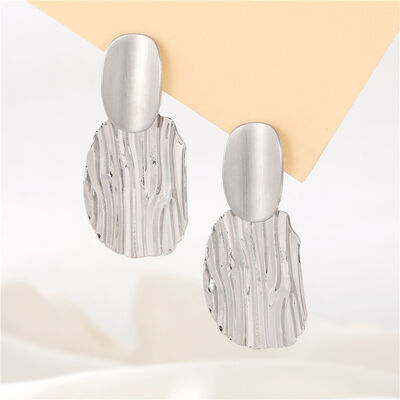 quality Fashion Gold Plated Brass Stylish Women's Earrings Wave Potato Chip Shape Silver Post Hypoallergenic Studs Earring factory