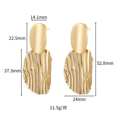 quality Fashion Gold Plated Brass Stylish Women's Earrings Wave Potato Chip Shape Silver Post Hypoallergenic Studs Earring factory