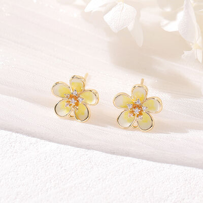 quality Summer Fashion Jewelry 14K Gold Plated Enamel White Flower Stud Daisy Flower Korean Drop Earrings Jewelry factory