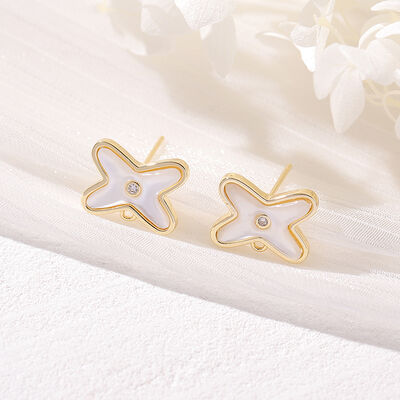 quality Summer Fashion Jewelry 14K Gold Plated Enamel White Flower Stud Daisy Flower Korean Drop Earrings Jewelry factory