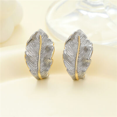 quality Hot Selling Fashion Two Tone Plated Feather Hypoallergenic Silver Pin Stud Earrings Women Birthdays Parties Anniversaries Gift factory