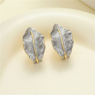 quality Hot Selling Fashion Two Tone Plated Feather Hypoallergenic Silver Pin Stud Earrings Women Birthdays Parties Anniversaries Gift factory