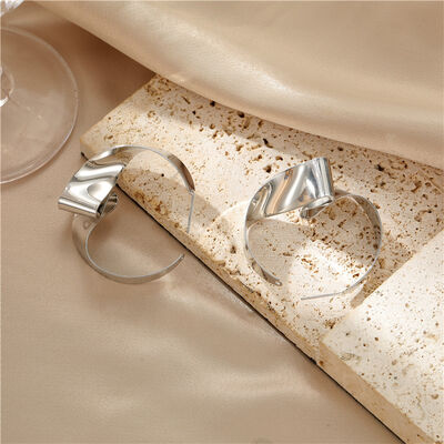 quality Fashion Water Waves Gold-Plated Earrings Irregular Folds Ring Earrings 925 Silver Needle Earrings Wholesale factory