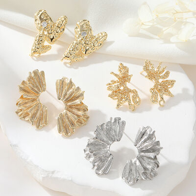 quality Brass 2025 Europe America Style Exaggerated Leaves Irregular Folds Hypoallergenicity Earring Female Retro Highend Big Earrings factory
