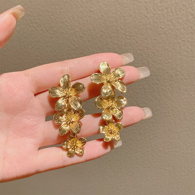 quality Fashion Party Flower Plant Stud Earring Factory Wholesale Custom Brass 14k Gold Plated  Women's Jewelry Earrings Accessories factory