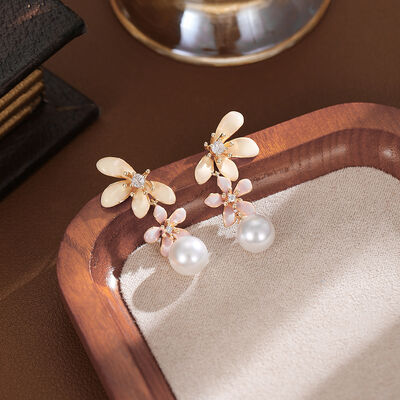 Quality Fashion Party Flower Pearl Stud Earring Factory Wholesale Custom Brass 14k Gold Plated Enamel Zircon Women's Jewelry Earrings factory