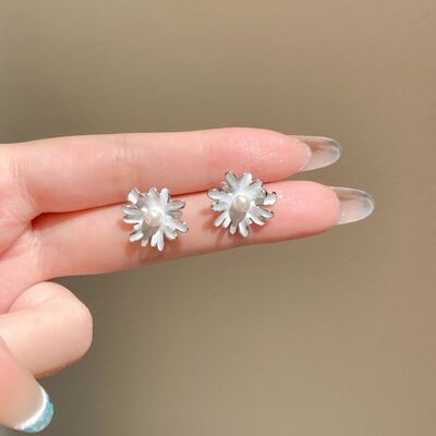 quality Factory Wholesale Brass Enamel Pearl Sterling Silver Stud Earring Women Fashion Jewelry Flower Earrings factory