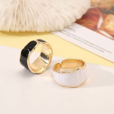 quality Wholesale  Trendy 14K Gold Plated Adjustable Rings Enamel Chunky Rings Jewelry Women factory