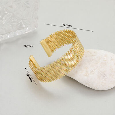 quality Fashion Brass 14K Gold Plated Jewelry Bangle Embossed Woven Bracelet Metal Bangle With Adjustable Opening for Women Gift factory