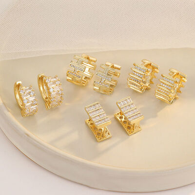 Quality Fashion 14K Gold Plated Geometric Square Zigzag Huggie Earrings for Women Zircon Paved Hoops Hypoallergenic Fashion Jewelry Gift factory